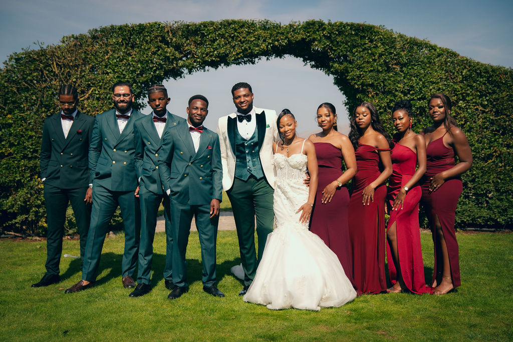 Afro wedding België met grote familie bij ’t Convent